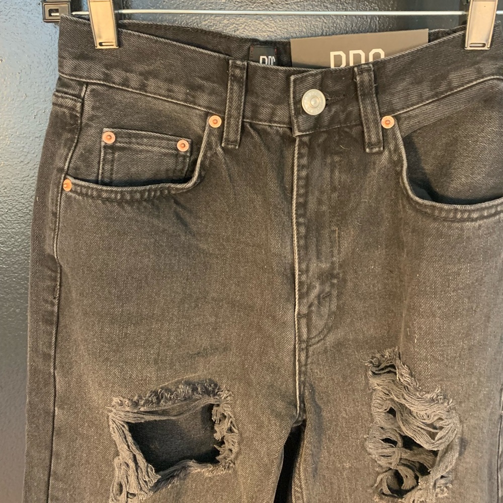 UO High Rise Relaxed Jeans - Picture 5 of 7